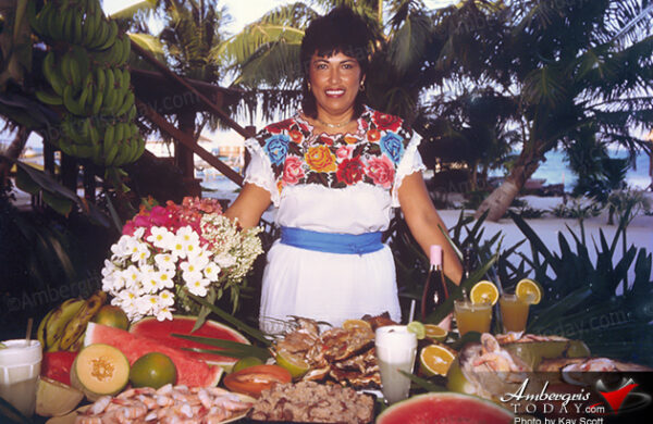 san_pedro_holiday_hotel_celi_mccorkle_jpg_21259